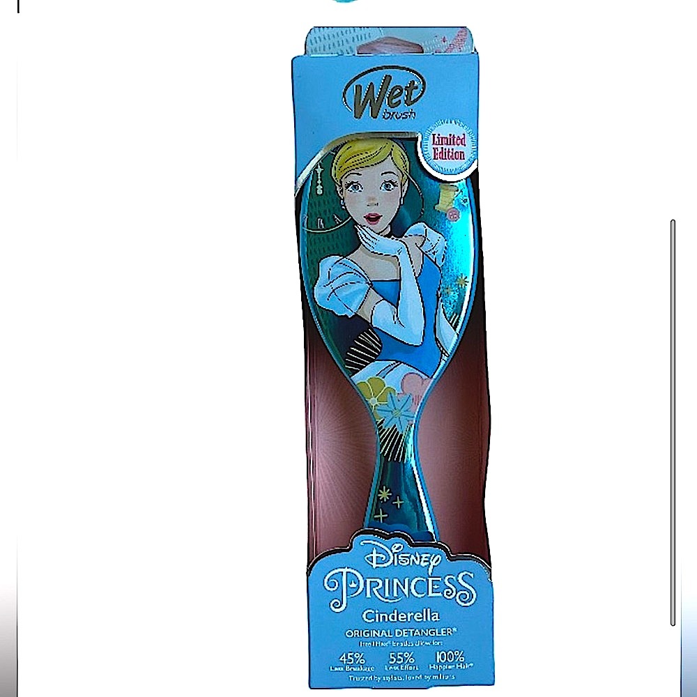 Disney princess Cinderella, Limited edition wet brush